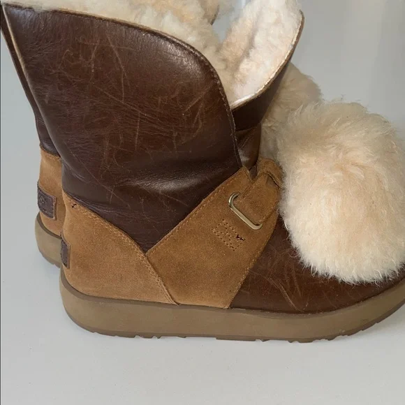 UGG Brown and Cream Winter Boots - Picture 4 of 10